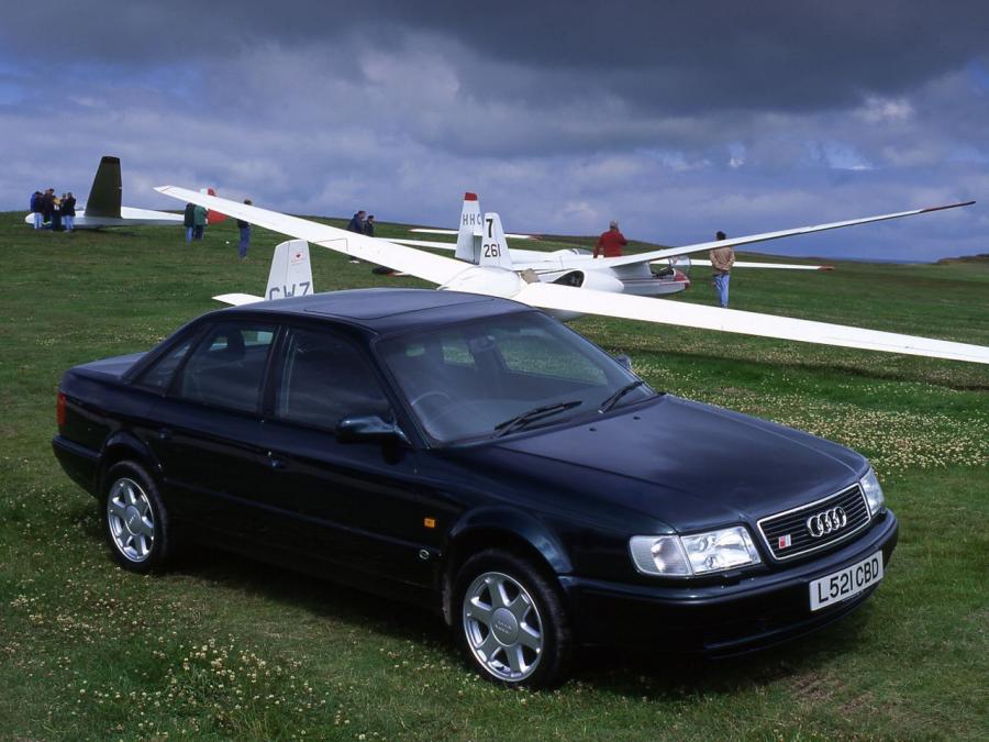  Audi S4 Sedan 1991 года  (UK) (фото 2 из 2)